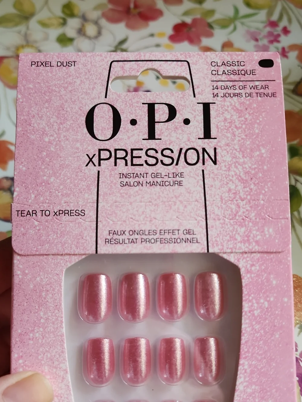 O P I xPRESS/ON